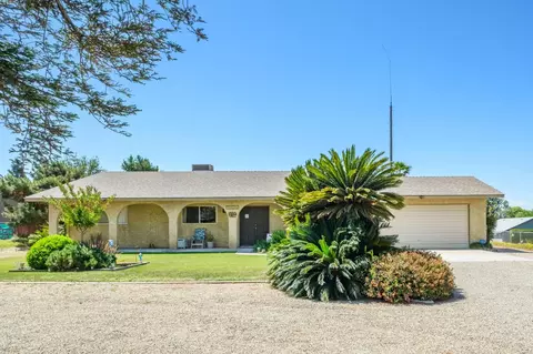 25526 Whitworth Dr, Madera, CA 93638
