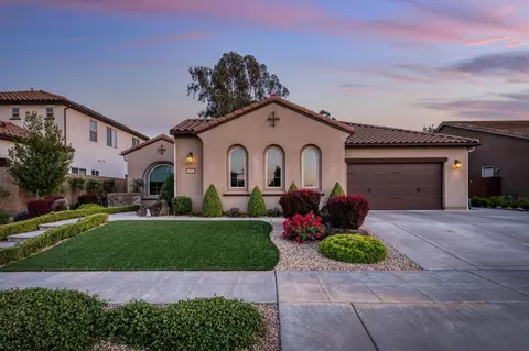 3096 Kenosha Ave, Clovis, CA 93619 photo 1