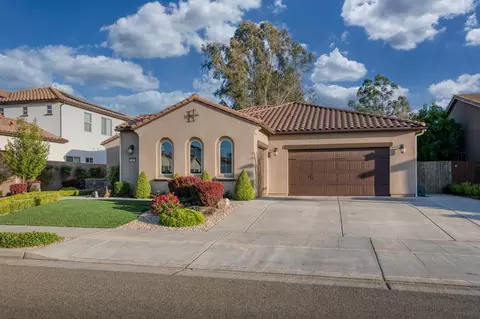 3096 Kenosha Ave, Clovis, CA 93619 photo 2