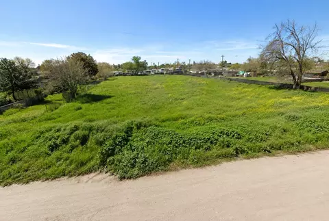 1039 Farmdale Ave, Merced, CA 95341
