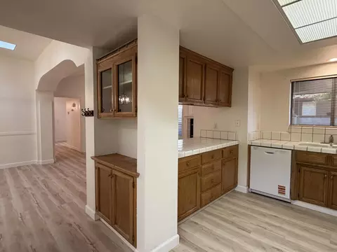 2504 Riverview Dr, Madera, CA 93637 photo 8