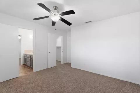 Bedroom - 18839 Shell Dr, Madera, CA 93638 photo 1 of 8