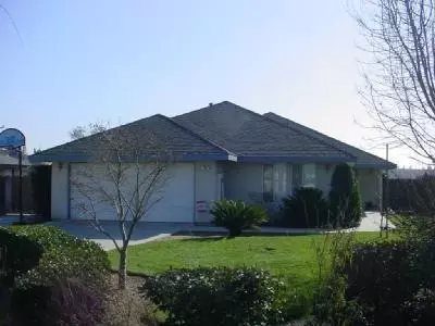 356 W Vartikian, Clovis, CA 93612 photo 1
