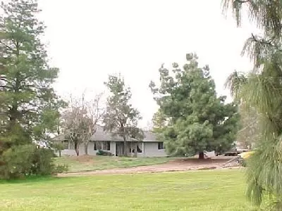 16252 La Canada, Madera, CA 93638 photo 1