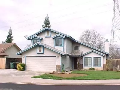 2251 Gibson, Clovis, CA 93611 photo 1