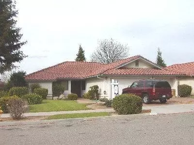 2501 Meadowrest, Madera, CA 93637 photo 1