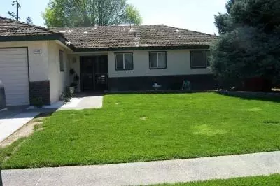 1420 W Central, Madera, CA 93637 photo 1