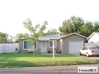 419 Beverly, Clovis, CA 93612 photo 1