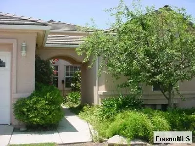 2012 Filbert Ave, Clovis, CA 93611 photo 1