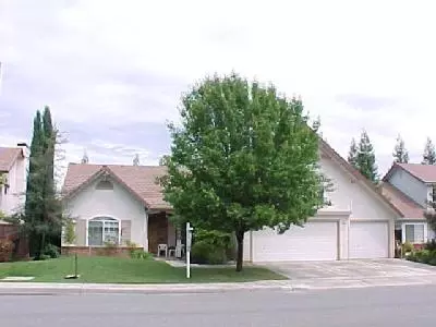 2021 Calimyrna, Clovis, CA 93611 photo 1