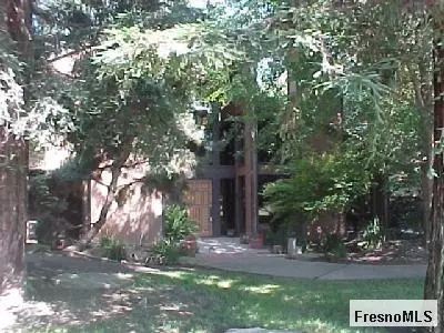 97 Wilderness Dr, Sanger, CA 93657 photo 1