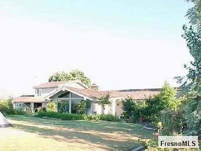 11291 Tollhouse Rd, Clovis, CA 93611 photo 1