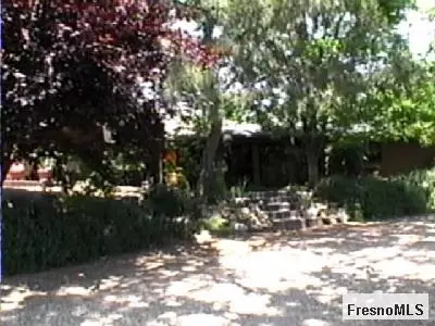 19330 Tollhouse Rd, Clovis, CA 93611 photo 1