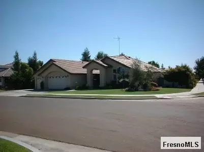 992 Wolftrap, Madera, CA 93637 photo 1