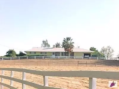 5545 E Copper Ave, Clovis, CA 93611 photo 1