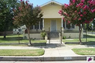 224 N O St, Madera, CA 93637 photo 1
