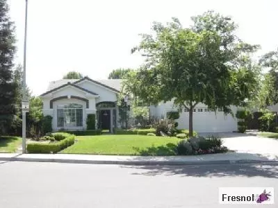 1915 Carolina, Clovis, CA 93611 photo 1