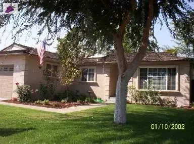 2406 Stanford Ave, Clovis, CA 93611 photo 1