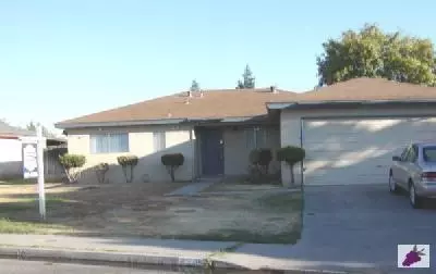 205 Ashlan Way, Madera, CA 93638 photo 1