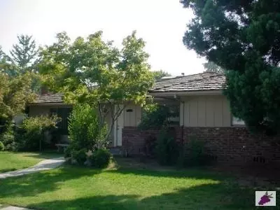 3908 E Fedora Ave, Fresno, CA 93726 photo 1