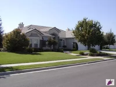 564 W Muncie, Clovis, CA 93611 photo 1