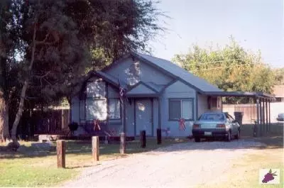 313 Wilson, Madera, CA 93638 photo 1