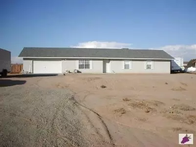 35273 John Albert Dr, Madera, CA 93638 photo 1