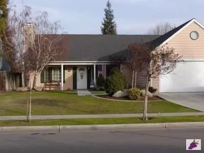 853 N Chapel Hill Ave, Clovis, CA 93611 photo 1