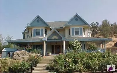 16204 Deer Path Ln, Clovis, CA 93611 photo 1