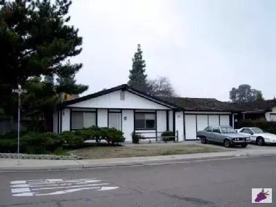 3094 Adler, Clovis, CA 93612 photo 1
