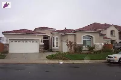 1712 N Jasmine, Clovis, CA 93611 photo 1