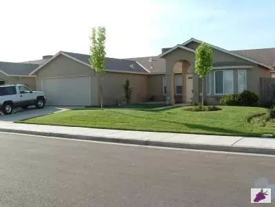 3188 Winter Way, Madera, CA 93637 photo 1