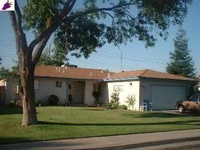 487 W San Jose, Clovis, CA 93612 photo 1