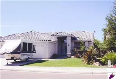 3467 Avalon, Madera, CA 93637 photo 1