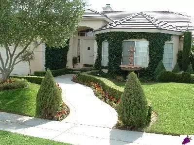 716 Park Ave, Clovis, CA 93611 photo 1