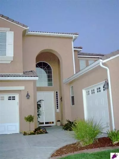 1823 N Carolina Ave, Clovis, CA 93611 photo 1
