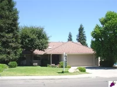 75 Mckelvy Ave, Clovis, CA 93611 photo 1