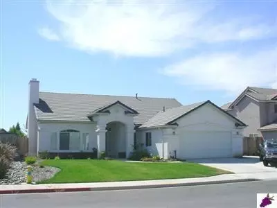 832 N Mcarthur Ave, Clovis, CA 93611 photo 1