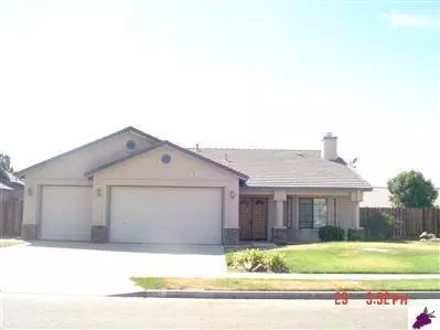 691 Cambria Ct, Lemoore, CA 93245 photo 1