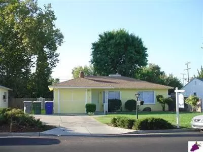 1326 E Hampton Way, Fresno, CA 93704 photo 1