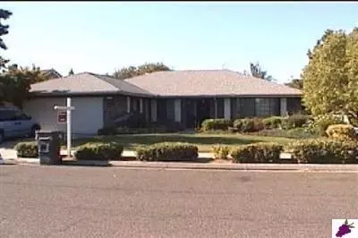 2621 Pinewood, Madera, CA 93638 photo 1
