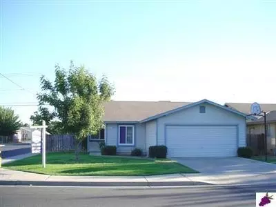 1596 4th St, Clovis, CA 93612 photo 1
