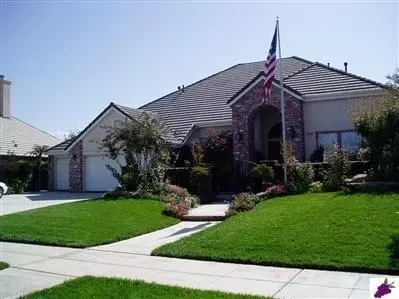 2480 Deauville Cir, Clovis, CA 93619 photo 1