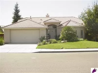 2554 Dovewood Ave, Clovis, CA 93611 photo 1