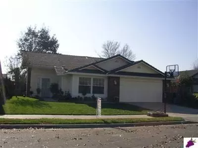 1740 Princeton Ave, Madera, CA 93637 photo 1