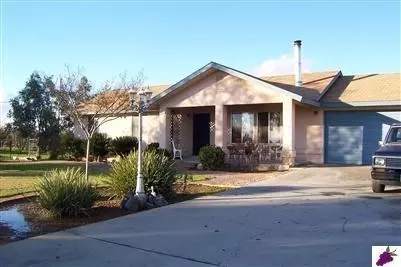 24161 Gardena Dr, Madera, CA 93638 photo 1