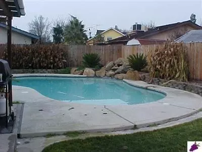 1375 Robinson Ave, Clovis, CA 93612 photo 1