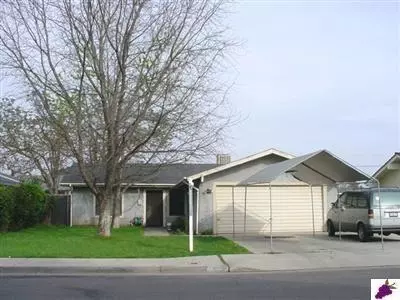 855 Russell Ave, Clovis, CA 93612 photo 1