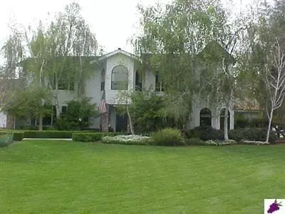 9683 N Stanford Ave, Clovis, CA 93619 photo 1