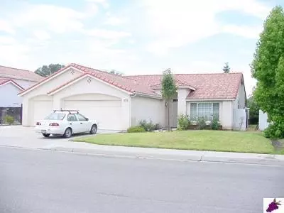 2241 Magill Ave, Clovis, CA 93611 photo 1